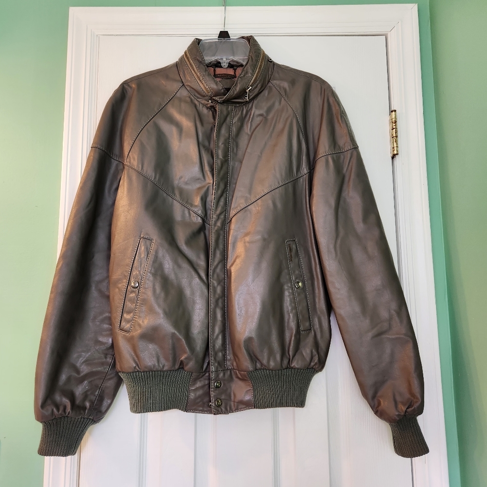 Vintage members only jacket size 40